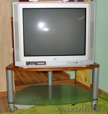 Продаётся  б/у телевизор 72 см., JVC  - Изображение #1, Объявление #1847