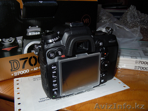 Nikon D7000 DSLR с 3 "ЖК-экраном протектор + 16GB SanDisk Extreme SDHC карта - Изображение #1, Объявление #196762
