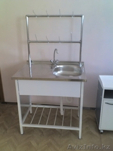 Стол-мойка лабораторный (для помещений с повышенной влажностью)