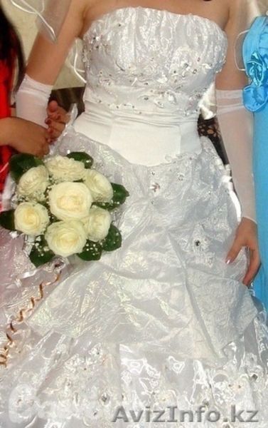 Продам свадебное платье. Срочно! - Изображение #3, Объявление #925342