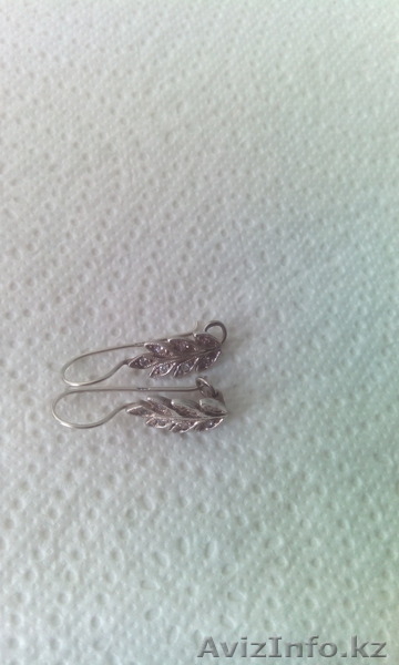 Продам серебряные сережки! - Изображение #1, Объявление #1471873