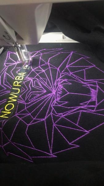 Вышивка на одежде. Вышивка логотипов. Принимаем индивидуальные заказы - Изображение #2, Объявление #1665070